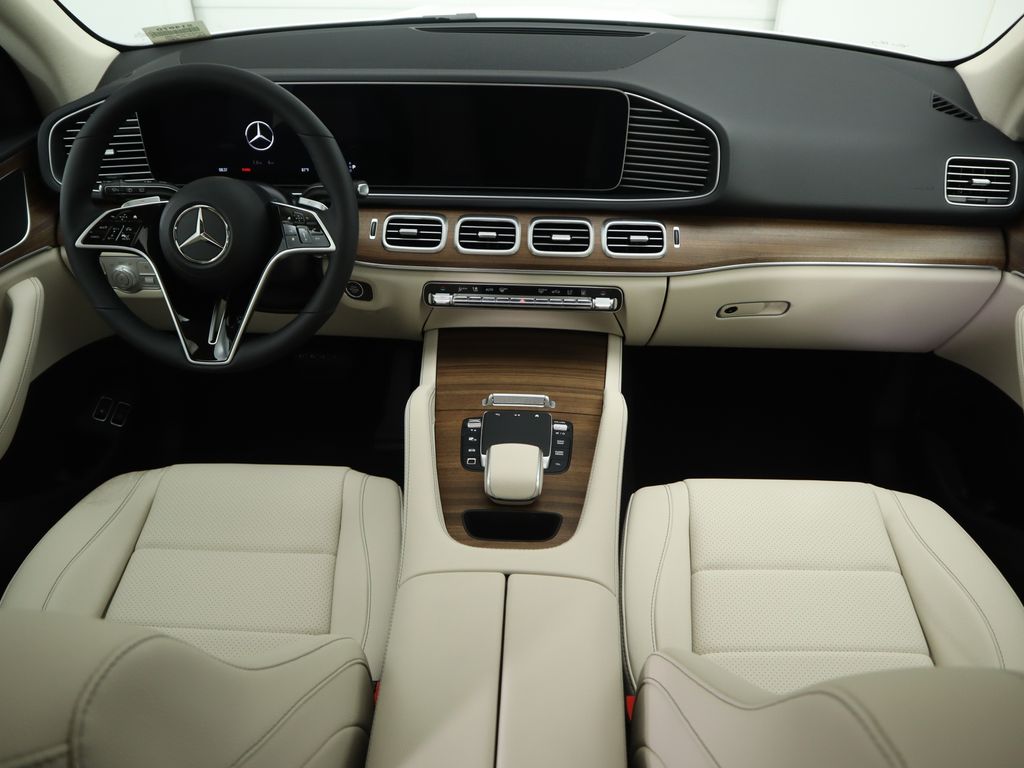2026 Mercedes Benz GLE 450e 4MATIC photo 12