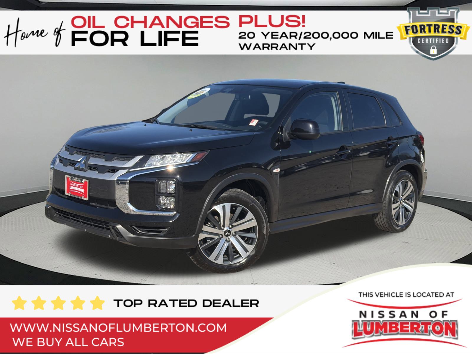 2024 Mitsubishi Outlander ES's photo