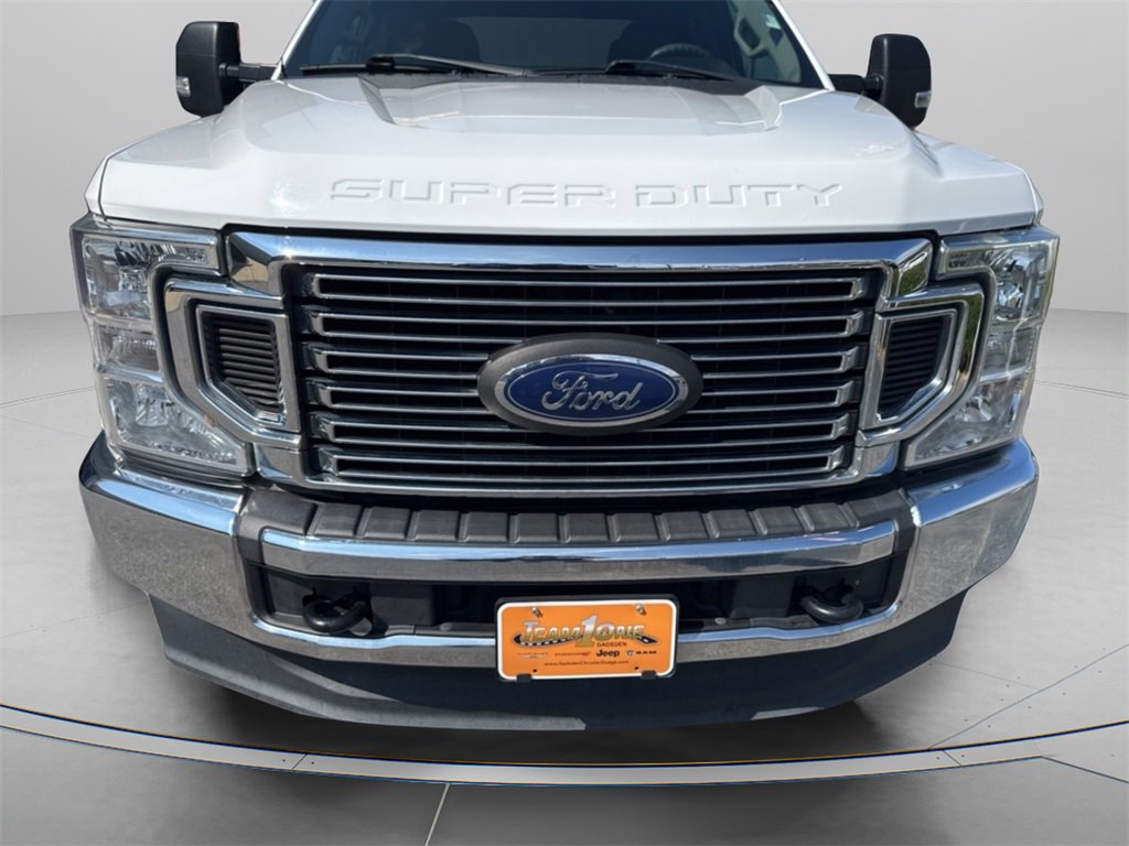 2020 Ford F-350 XLT photo 2