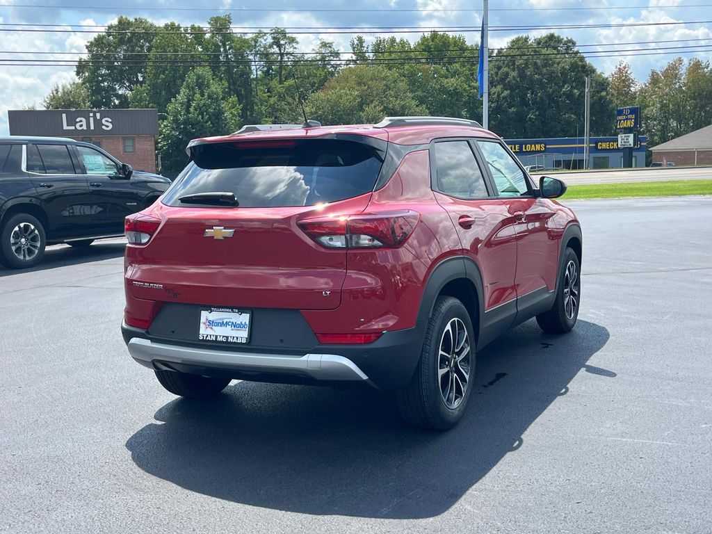 2026 Chevrolet Trailblazer LT photo 4