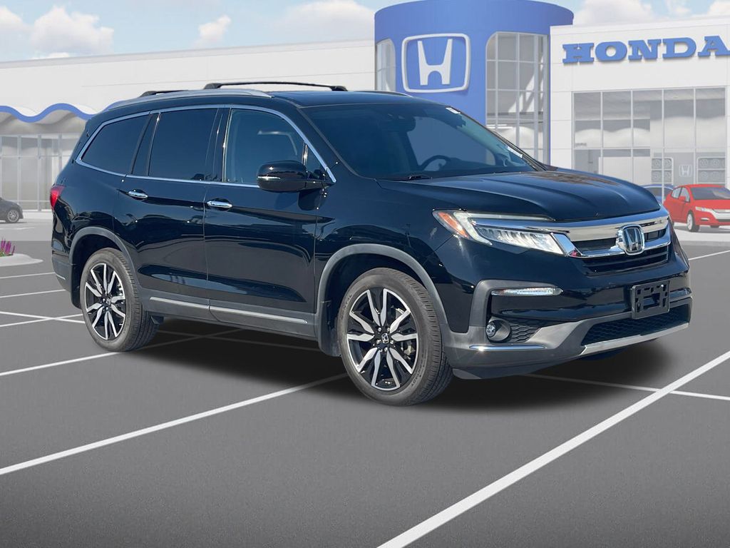 2022 Honda Pilot Elite's photo