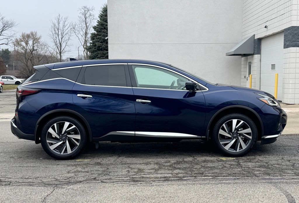 2024 Nissan Murano SL photo 2