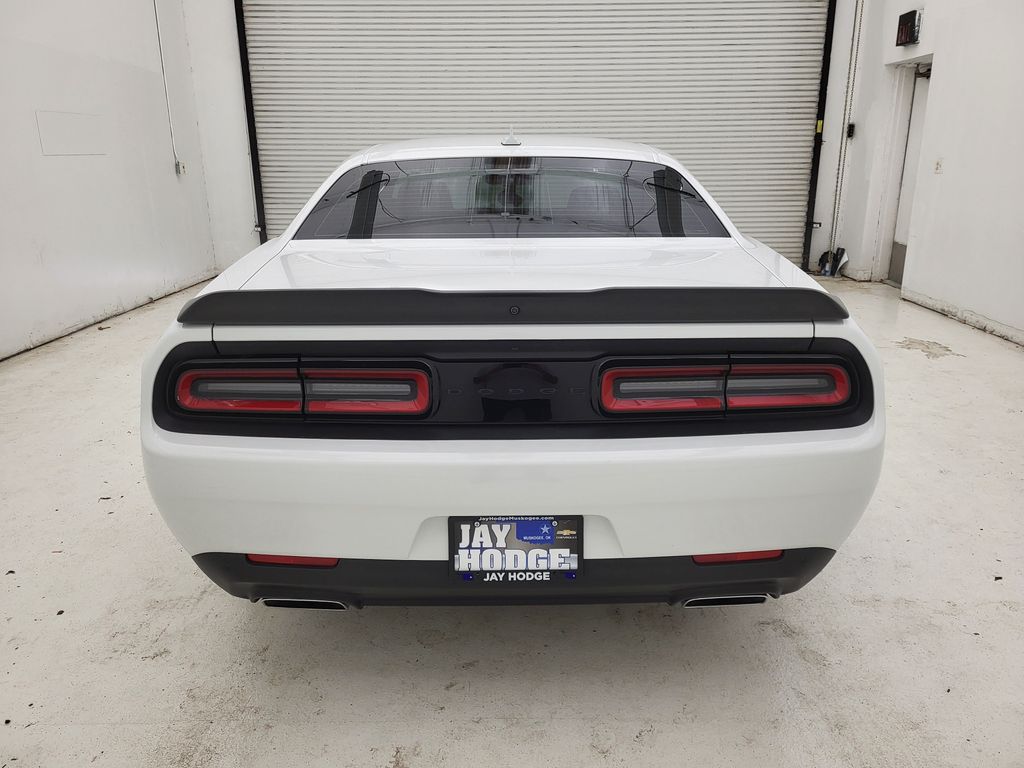2023 Dodge Challenger R/T photo 4
