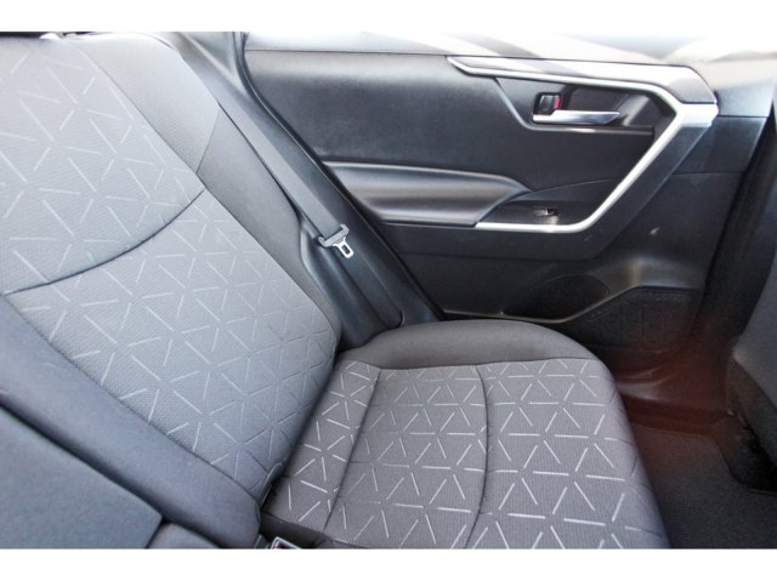 2022 Toyota RAV4 XLE Green at TX Auto Group