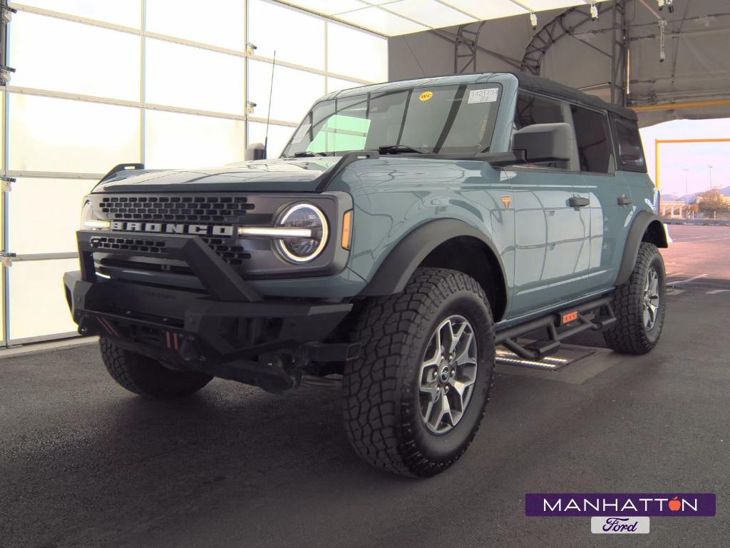 2023 Ford Bronco Badlands's photo