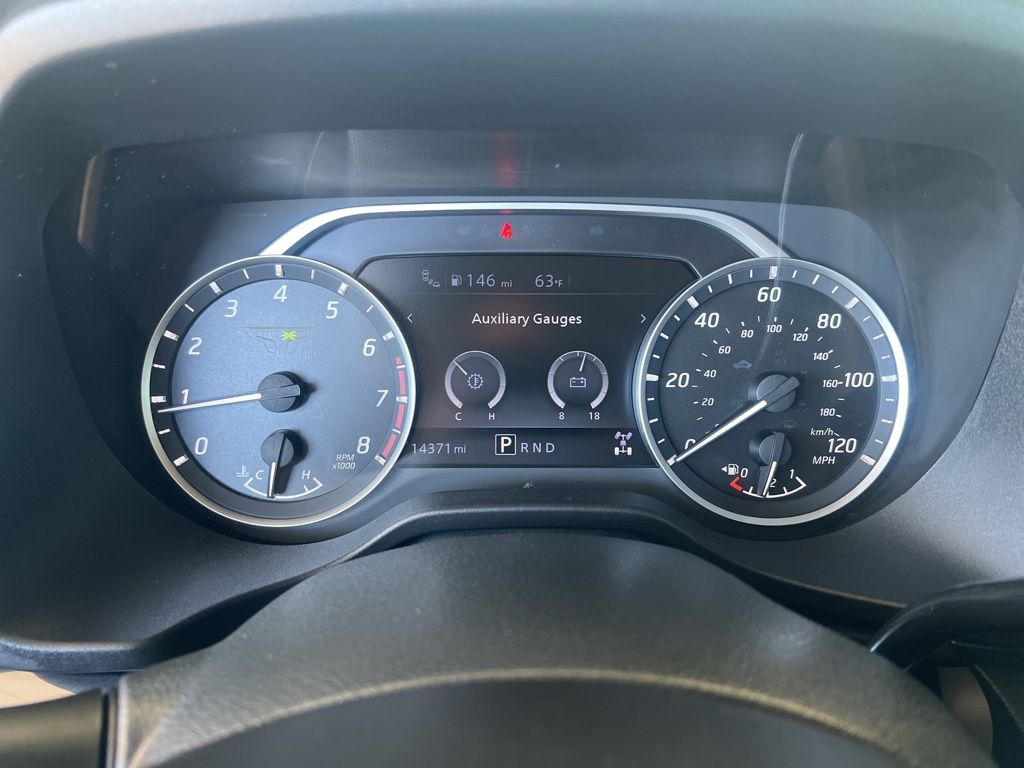 2024 Nissan Titan Crew Cab photo 52