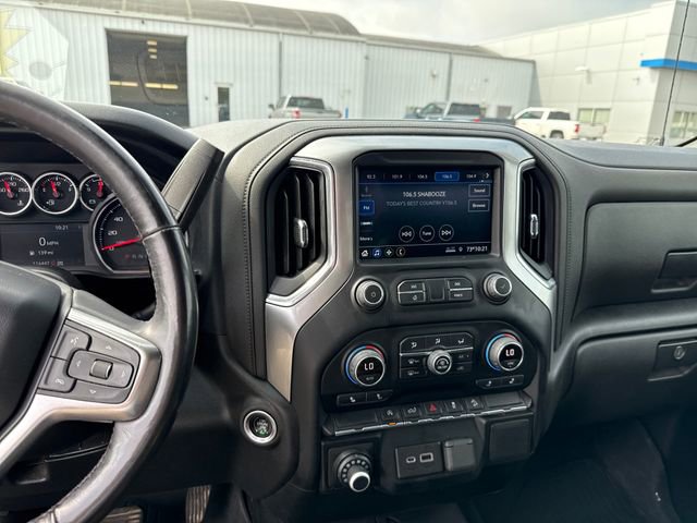 2022 Chevrolet Silverado 1500 RST photo 16