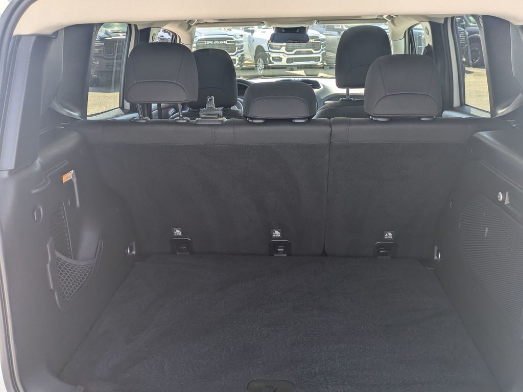 2018 Jeep Renegade Trailhawk photo 21