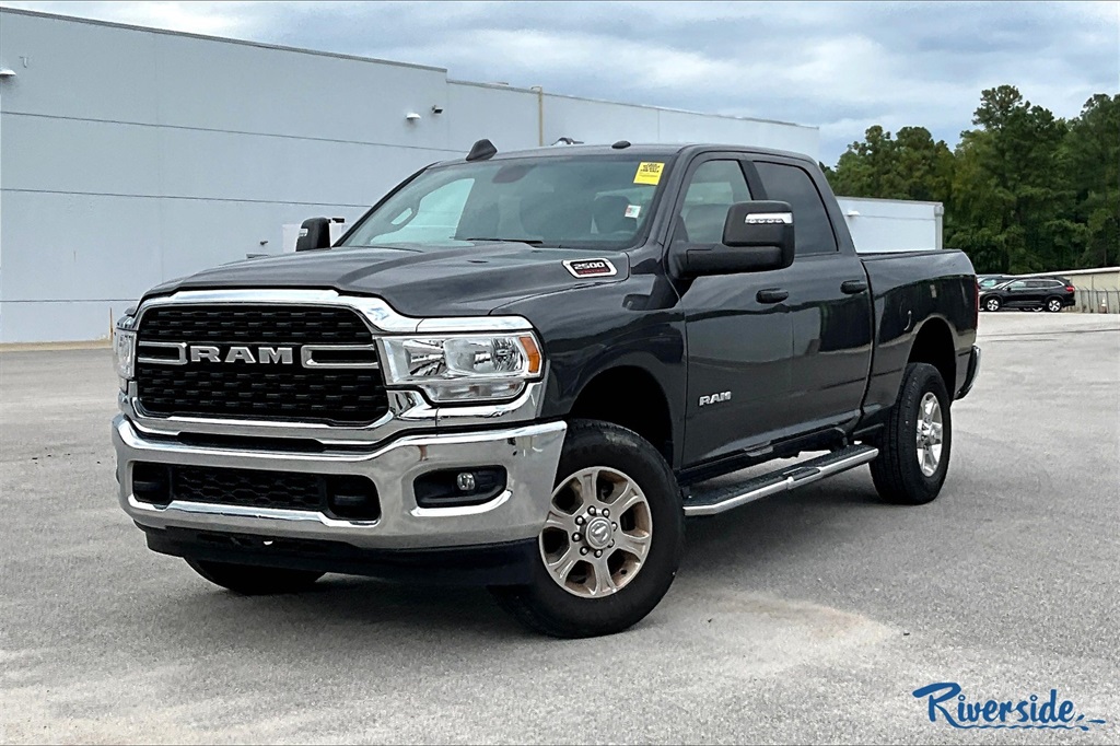 2024 Ram 2500 Big Horn photo 3