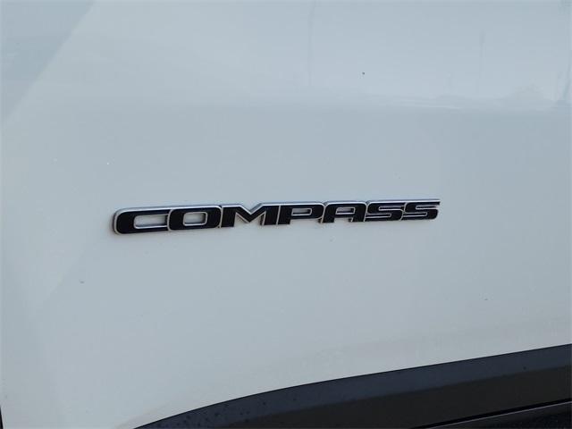 2021 Jeep Compass Limited photo 7