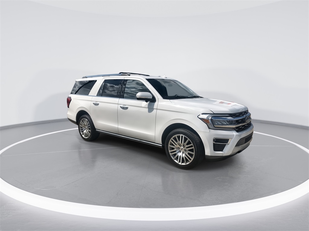 2023 Ford Expedition MAX Limited photo 2