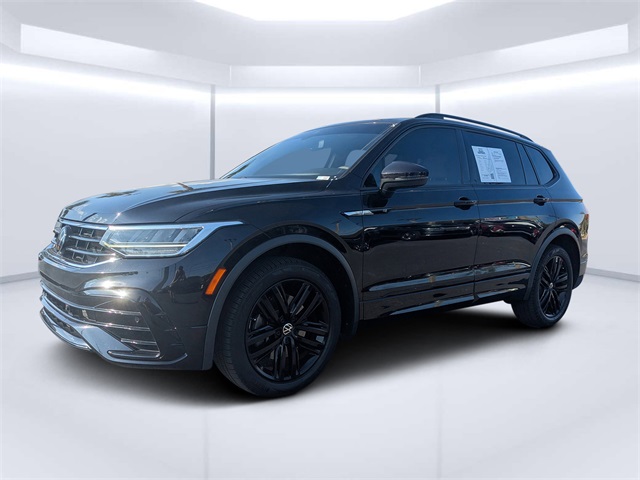 2022 Volkswagen Tiguan SE R-Line Black photo 4
