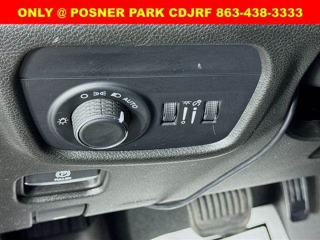 2023 Jeep Grand Cherokee Altitude photo 9