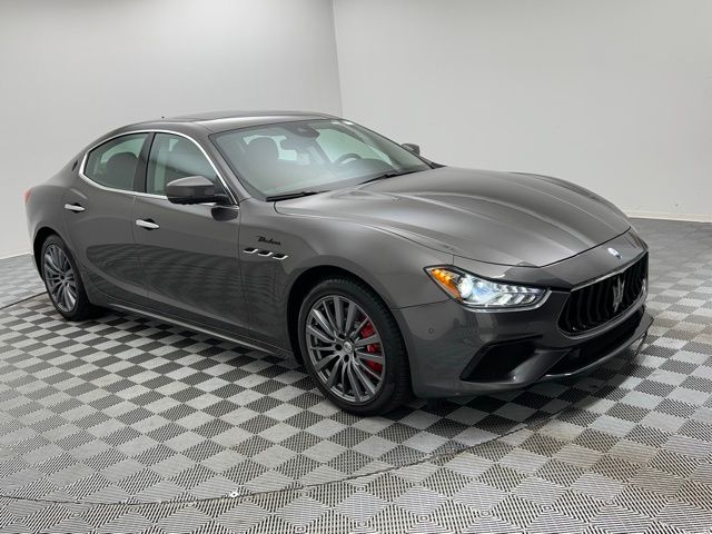 2022 Maserati Ghibli Modena Q4 photo 2
