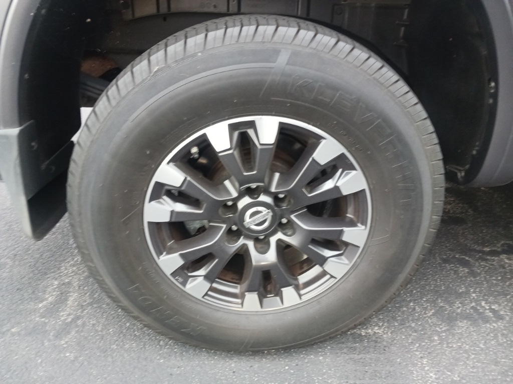 2018 Nissan Titan PRO-4X photo 31
