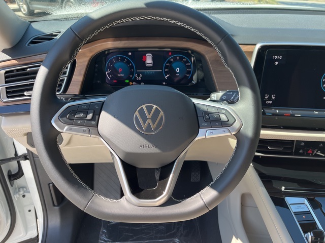 2026 Volkswagen Atlas SE Technology photo 17