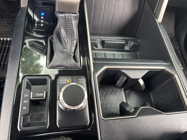 2022 Toyota Tundra SR5 photo 33