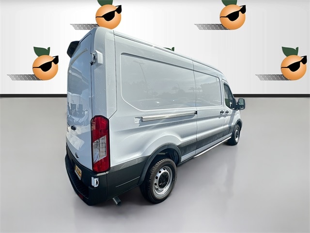 2024 Ford Transit Cargo Van photo 5