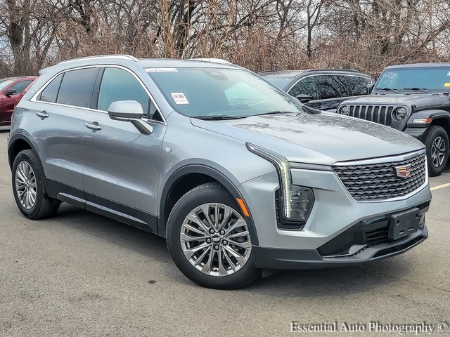 2024 CADILLAC XT4 - Image 1