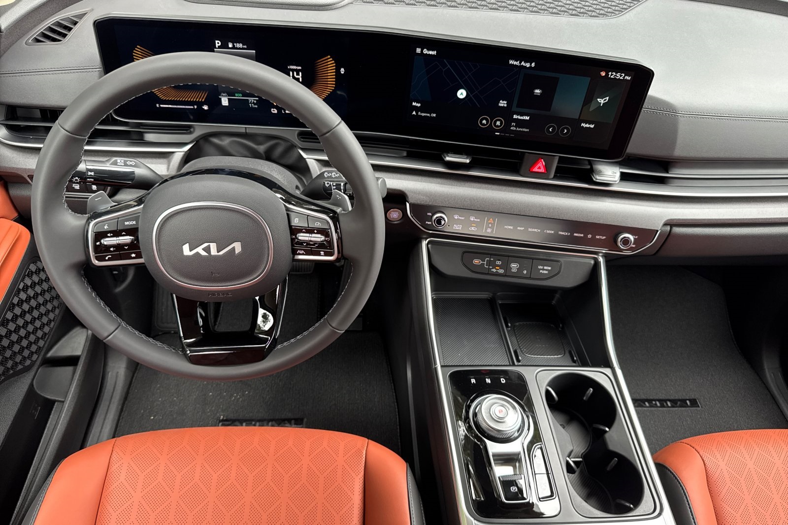 2026 Kia Carnival EX photo 8