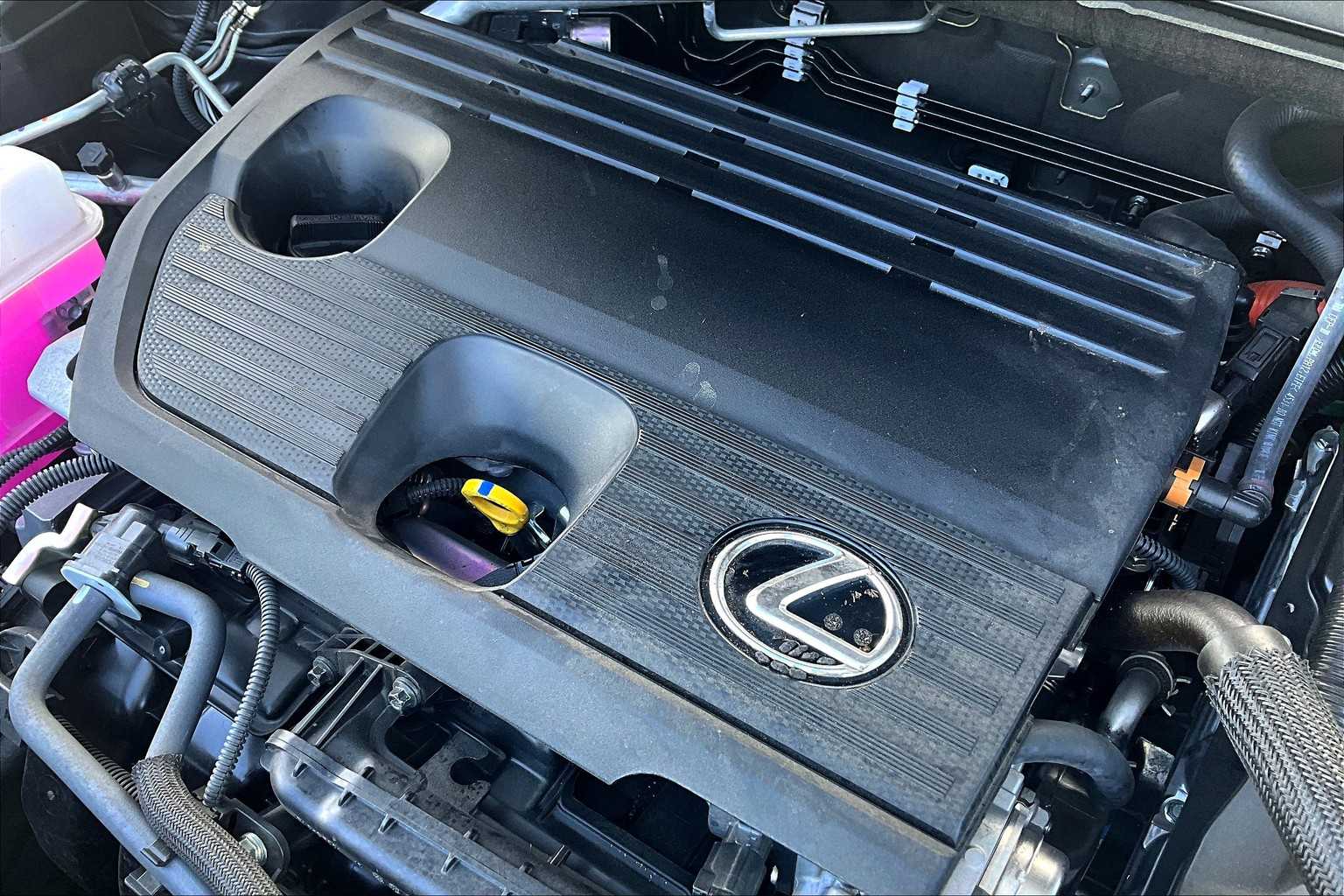 2025 Lexus NX Premium AWD photo 30