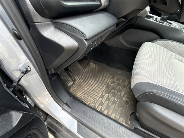 2020 Subaru Outback Premium photo 24
