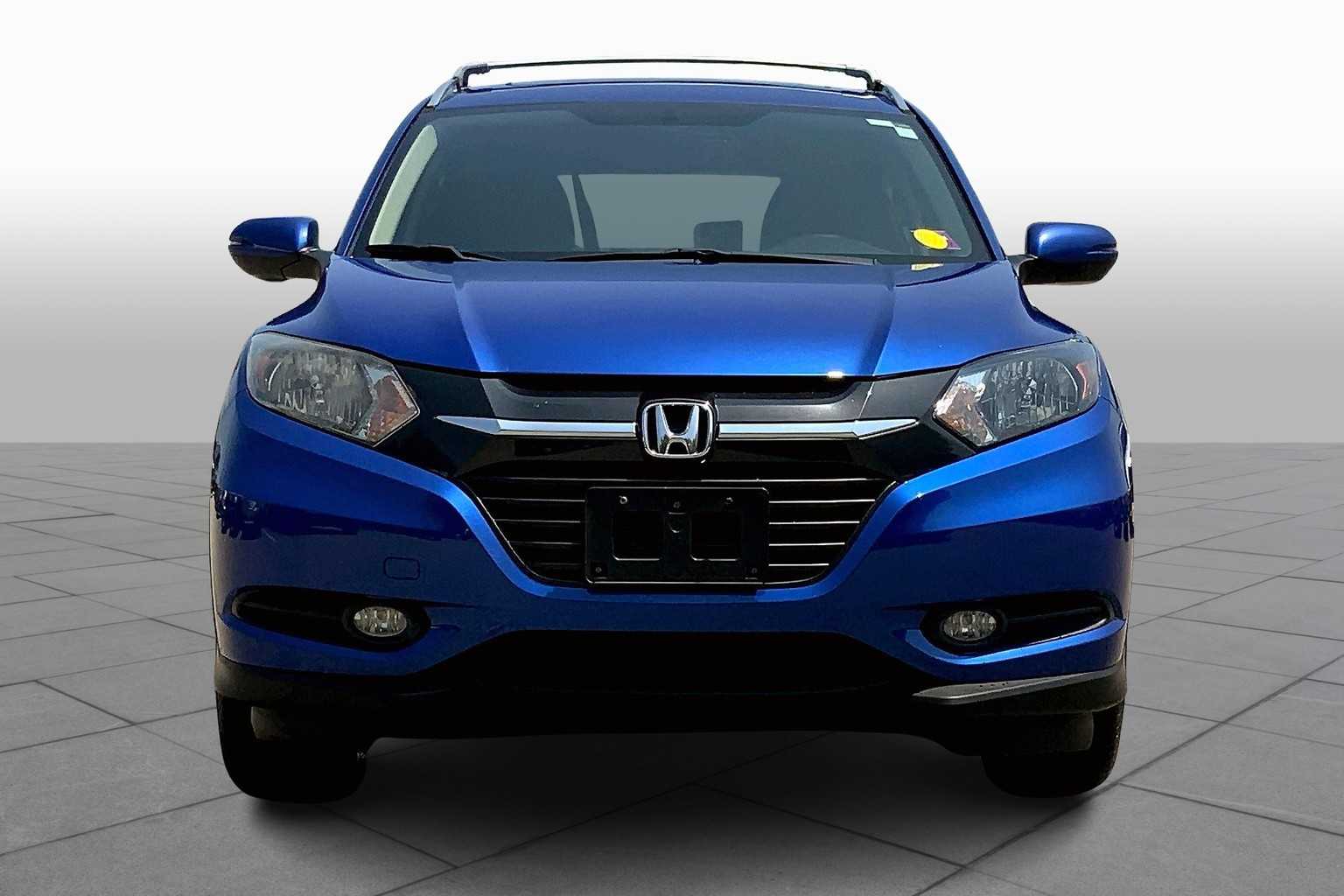 2018 Honda HR-V EX-L photo 3