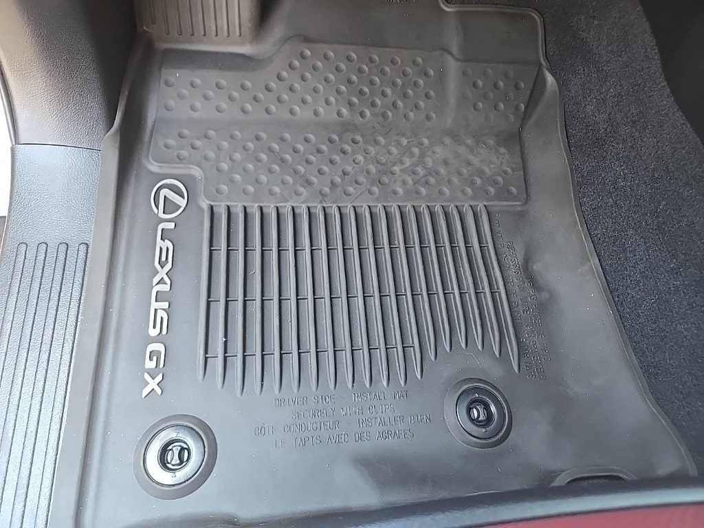 2023 Lexus GX 460 photo 11