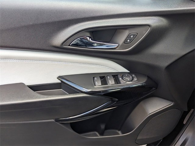 2025 Chevrolet Trax LT photo 12