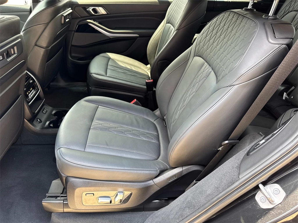 2022 Bmw X7 M50i photo 13