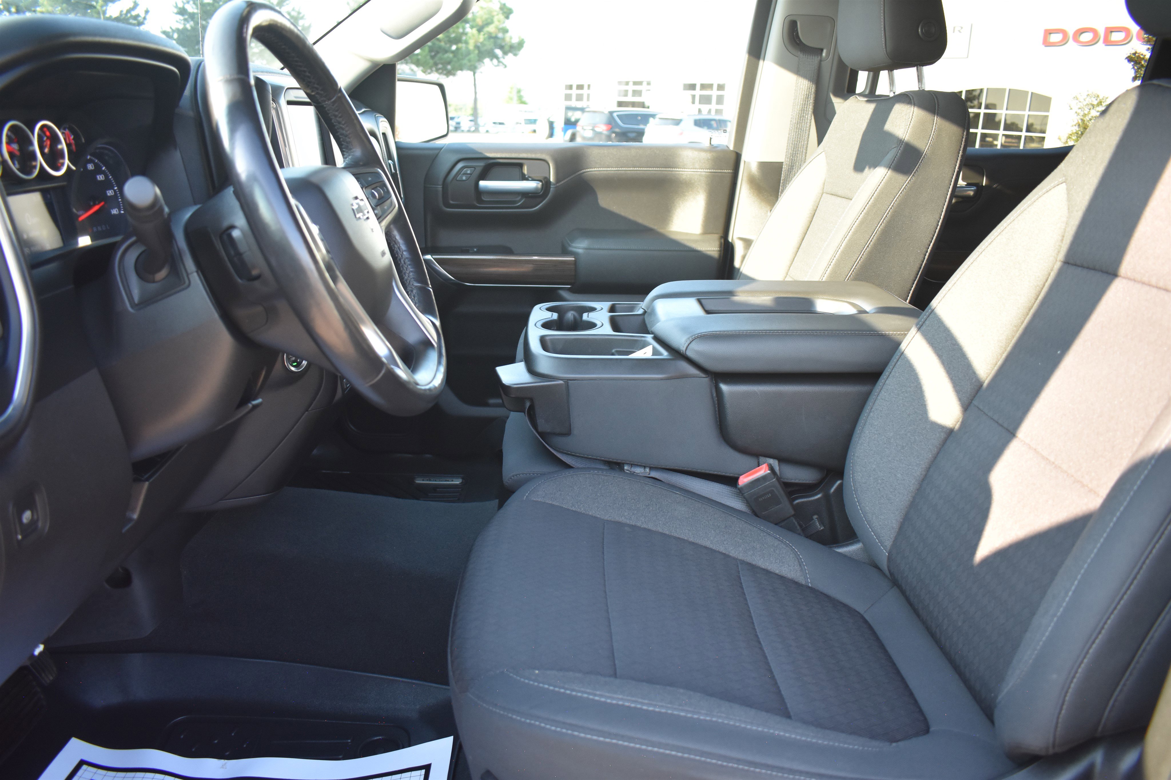 2020 Chevrolet Silverado 1500 RST photo 6