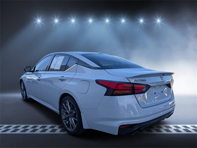 2024 Nissan Altima SR photo 5