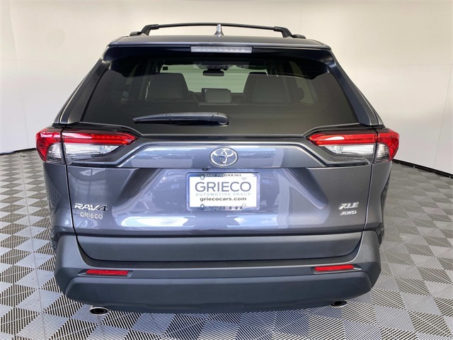2024 Toyota RAV4 XLE Premium photo 4