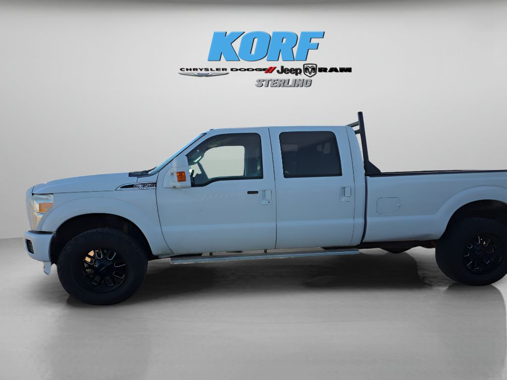 2015 Ford F-350 XLT photo 2