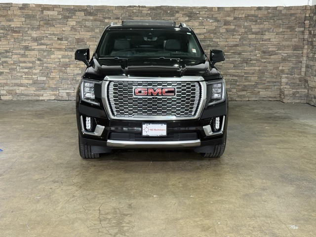 2021 Gmc Yukon Denali photo 2