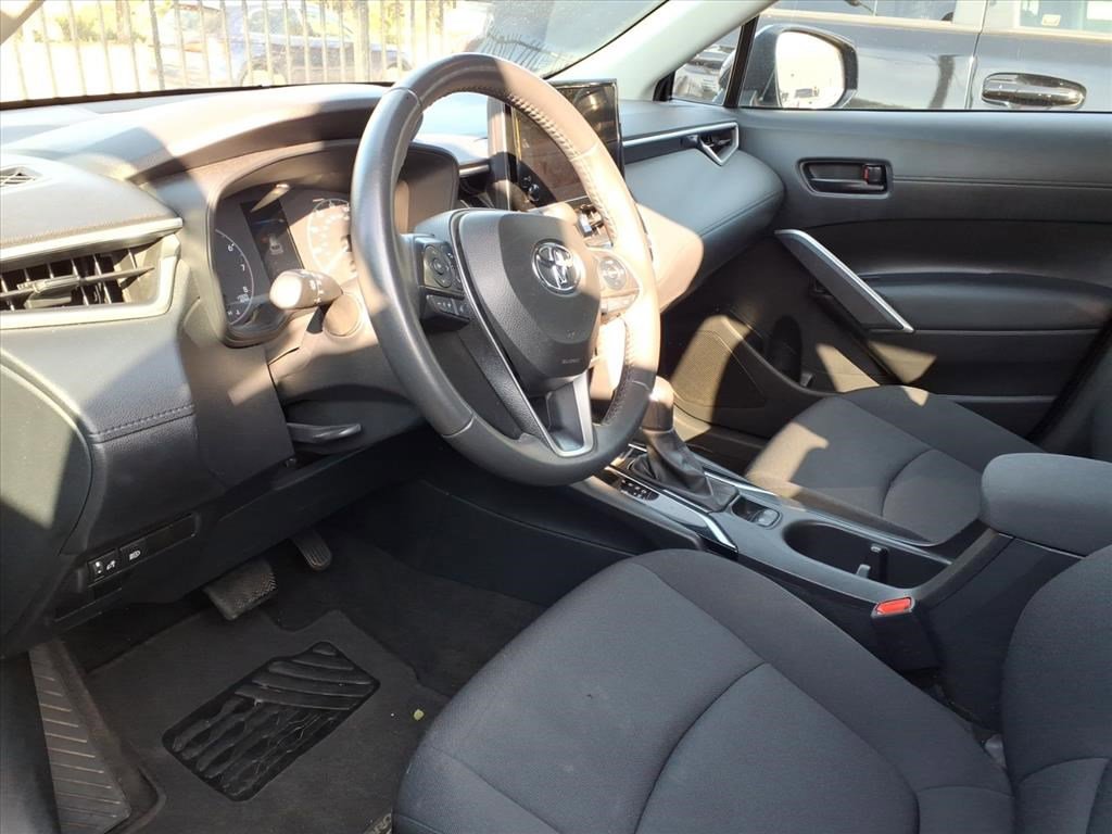 Used 2024 Toyota Corolla Cross LE with VIN 7MUCAABG2RV084557 for sale in Northfield, Minnesota