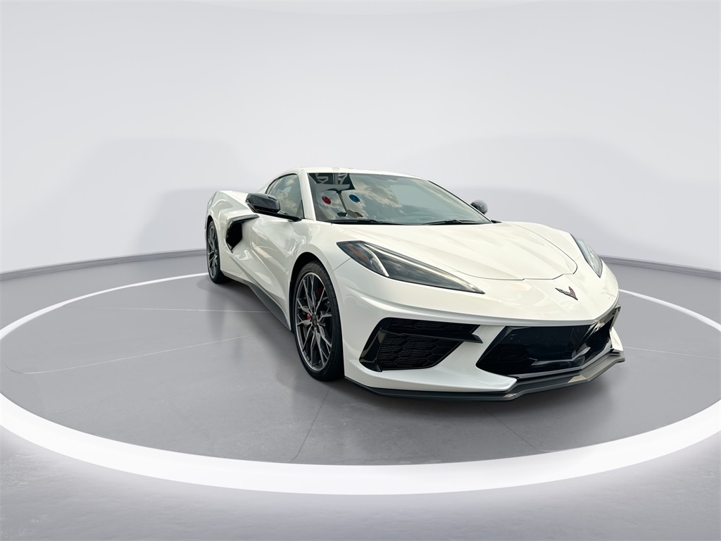 2023 Chevrolet Corvette Stingray 2LT photo 2