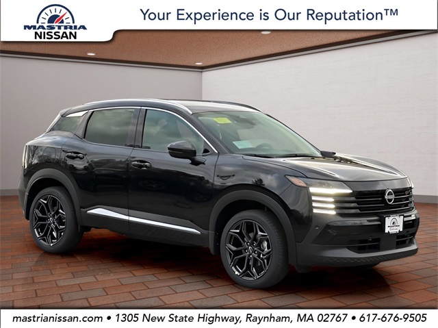 2025 Nissan Kicks SR AWD's photo