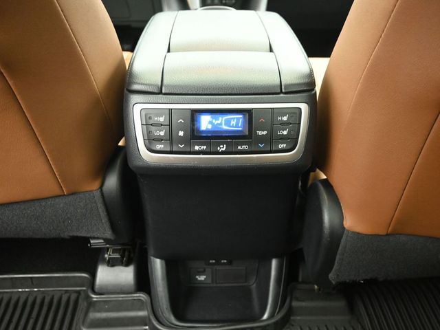 2018 TOYOTA HIGHLANDER - Image 23
