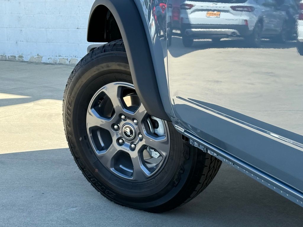 2025 Ford Bronco Big Bend photo 17