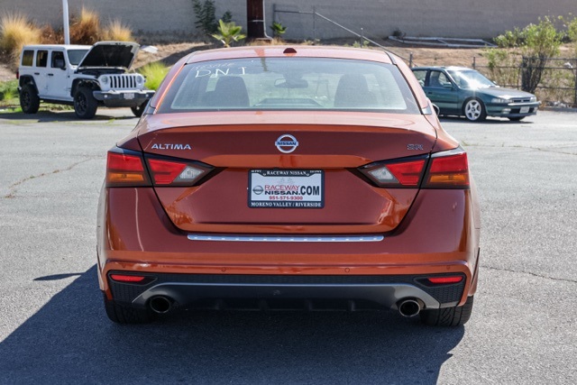 2022 Nissan Altima 2.5 SR photo 4