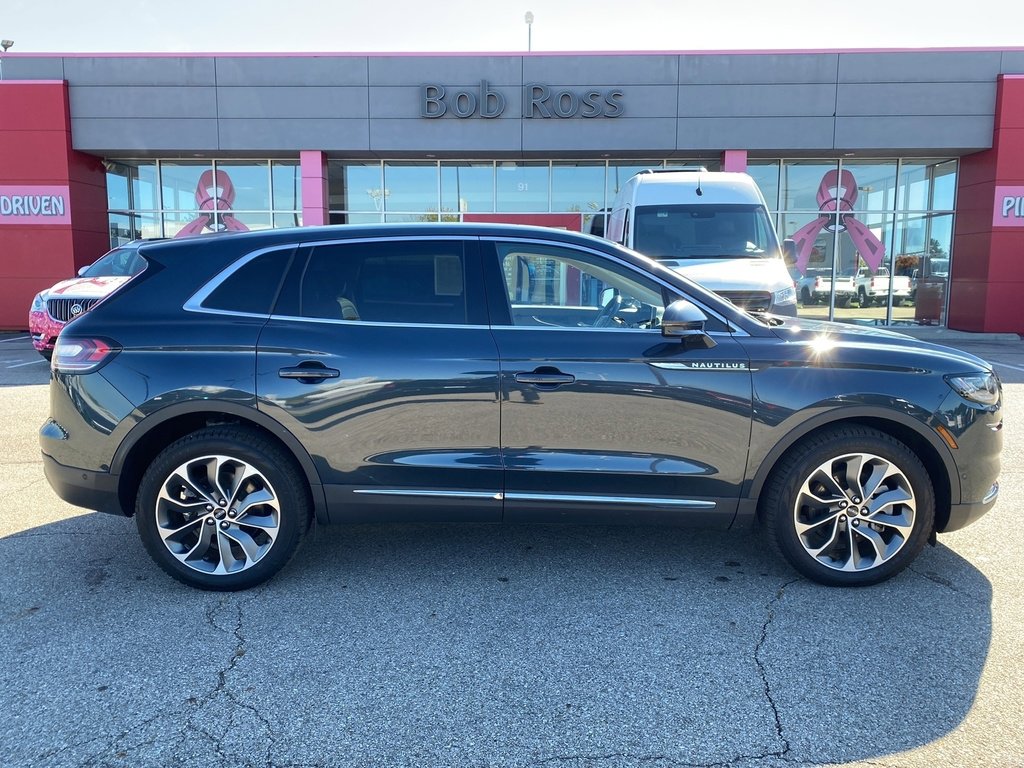 2023 Lincoln Nautilus Reserve's photo