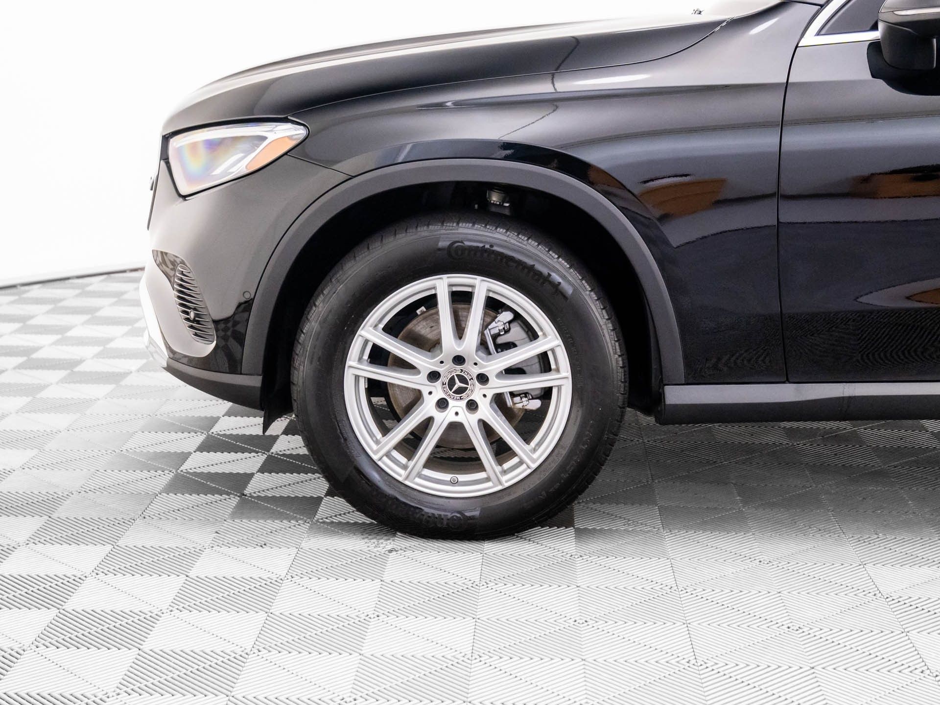 2025 Mercedes Benz GLC 300 4MATIC photo 30
