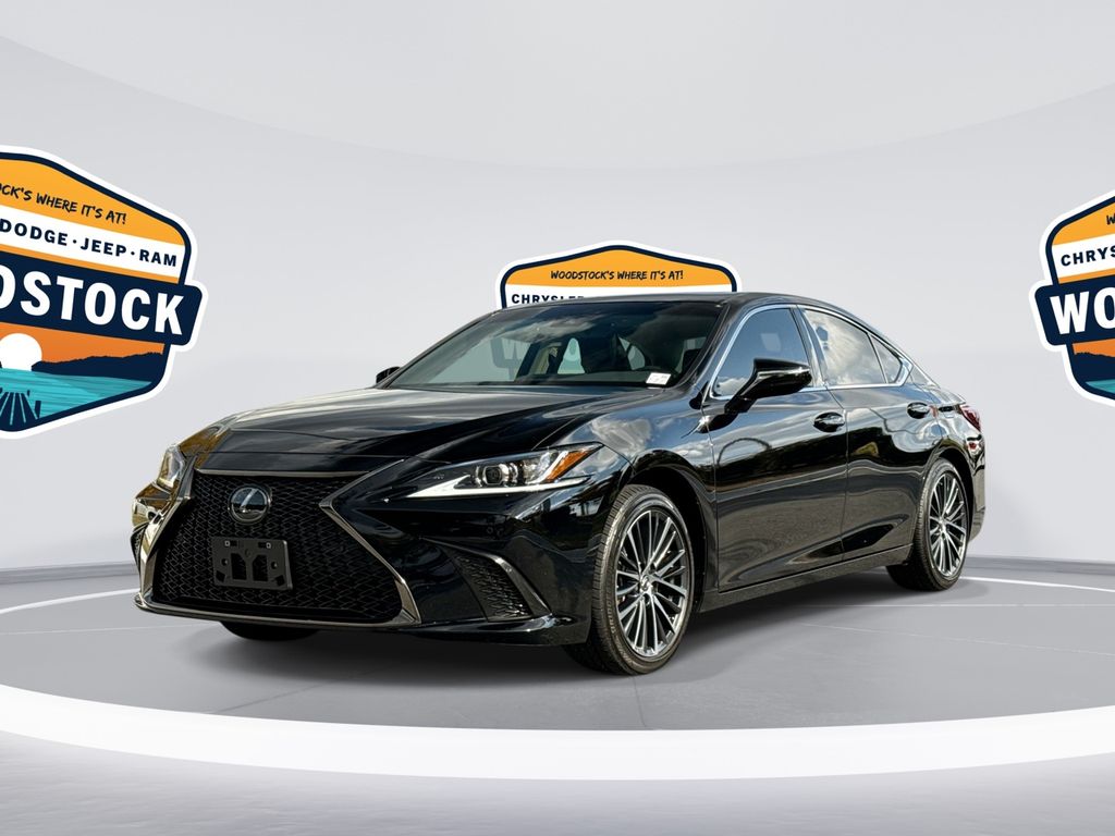 2024 Lexus ES 350's photo