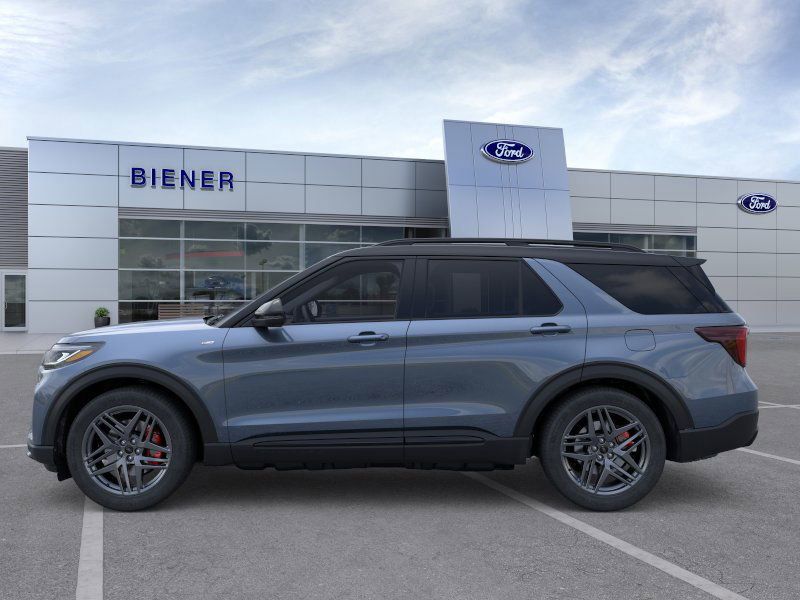 2025 Ford Explorer ST-Line photo 2