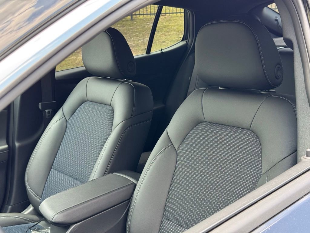 2025 Buick Envista Preferred photo 14