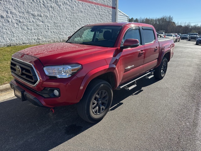 2023 Toyota Tacoma SR5's photo