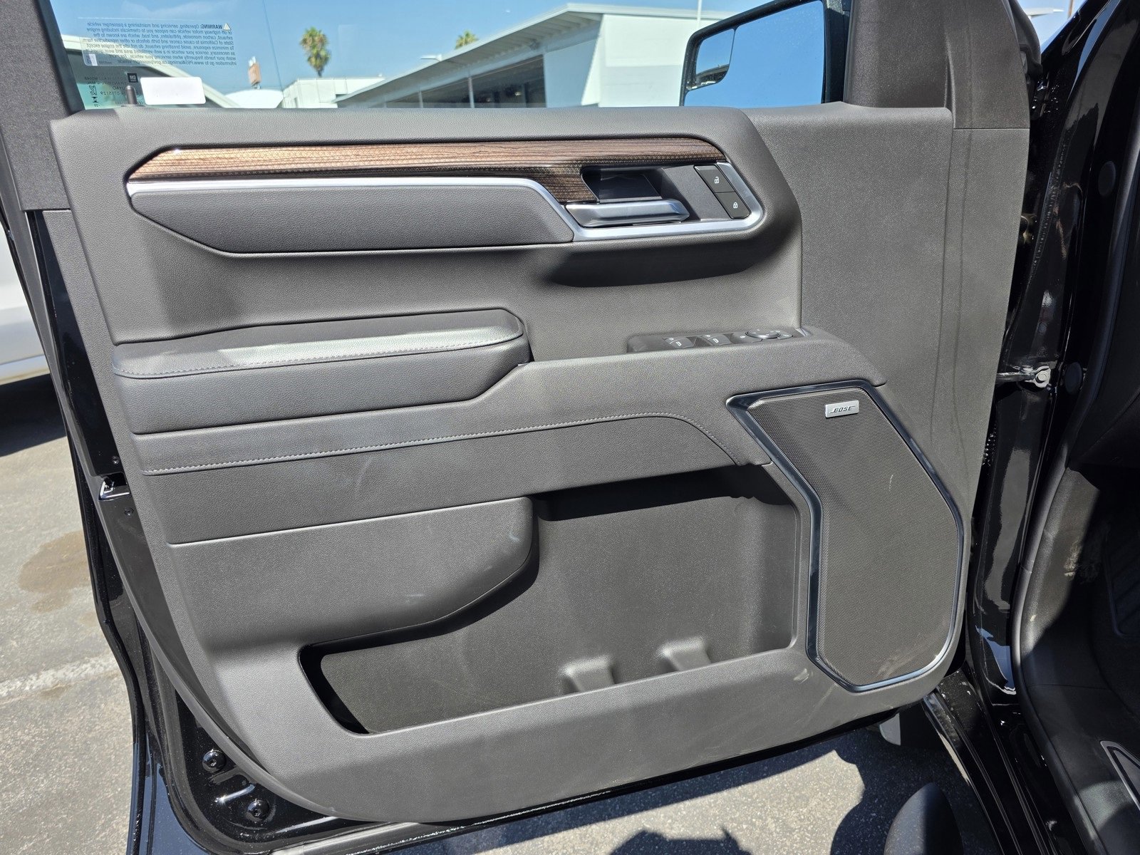 2025 Chevrolet Silverado 1500 RST photo 18