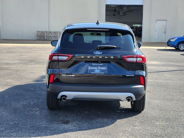2026 Ford Escape Active photo 2