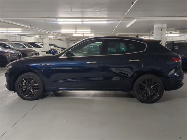 2022 Maserati Levante Modena photo 4